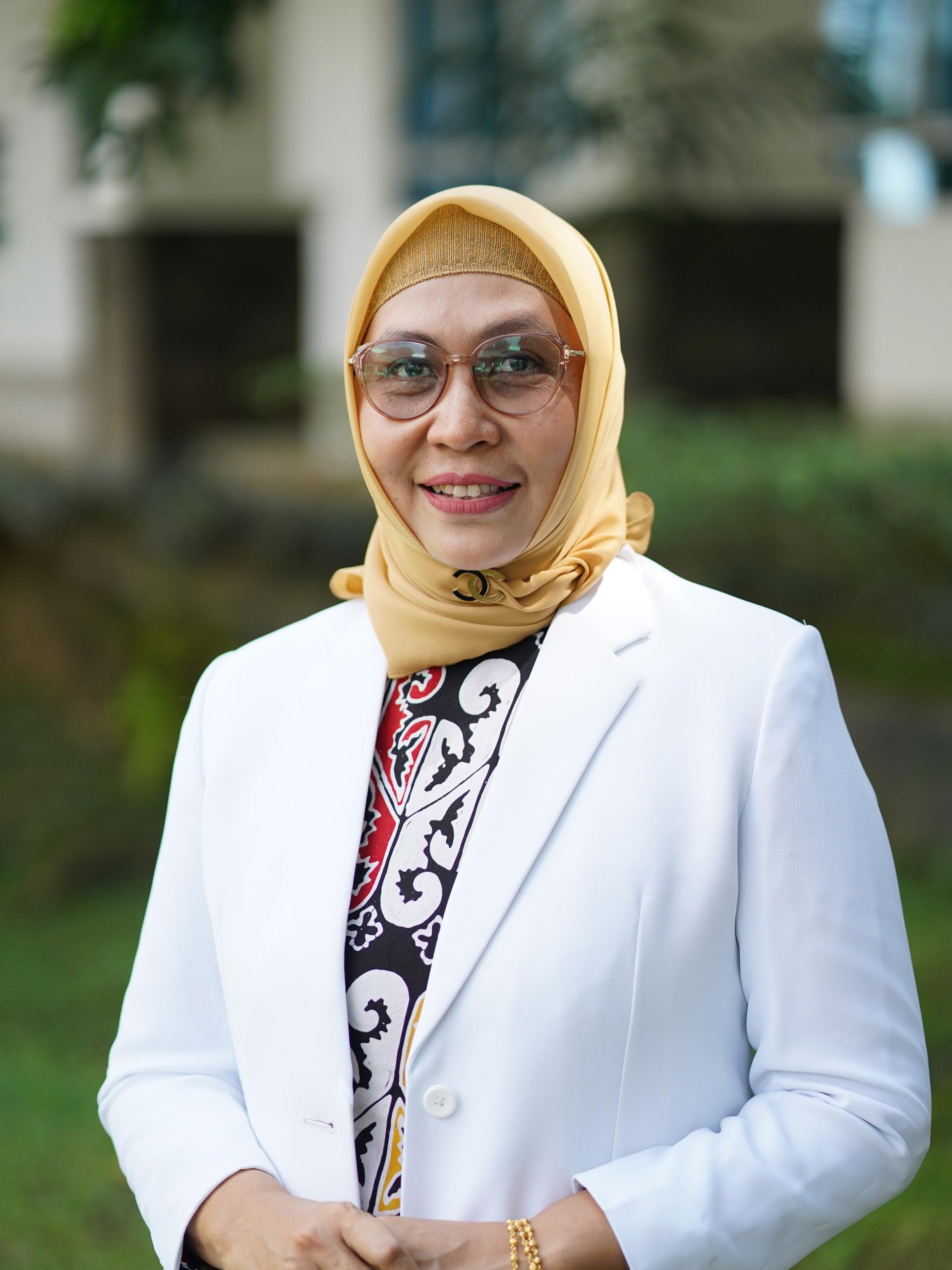 dr. Putri Chairani Eyanoer, M.Epid., Ph.D., Sp.KKLP, FISPH, FISCM